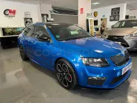 Usado Skoda Octavia RS 184 CV (135 kW) 2016 Azul Familiar