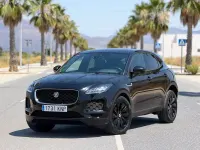 Usado Jaguar E-Pace R-Dynamic 180 CV (132 kW) 2018 Negro SUV