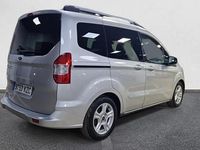 Usado Ford Tourneo Courier Ambiente 100 CV (73 kW) 2019 Monovolumen