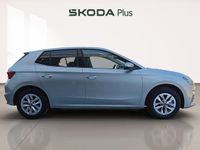 Usado Skoda Fabia Selection 115 CV (84 kW) 2025 Gris plata Utilitario