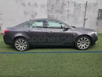 Usado Opel Insignia Cosmo 220 CV (161 kW) 2010 Gris / plata Berlina