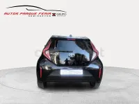 Usado Toyota Aygo X Play 72 CV (52 kW) 2024 Negro SUV