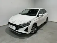 Nuevo Hyundai i20 100 CV (73 kW) 2025 Blanco Utilitario