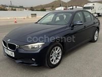 Usado BMW 318 143 CV (105 kW) 2014 Azul Berlina