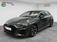 Usado Audi A3 S-Line 150 CV (110 kW) 2024 Gris / plata Berlina
