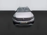 Usado VW Tiguan R-line 150 CV (110 kW) 2022 Gris / plata SUV