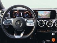 Usado Mercedes CLA200 163 CV (119 kW) 2025 Rojo Berlina