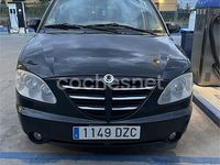 Usado Ssangyong (KGM) Rodius 165 CV (121 kW) 2006 Negro Monovolumen