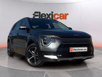 Usado Kia Niro 129 CV (94 kW) 2025 Gris SUV