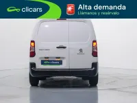 Usado Peugeot Partner Premium 100 CV (73 kW) 2022 Blanco Monovolumen