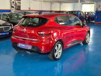 Usado Renault Clio IV Expression 90 CV (66 kW) 2013 Rojo Berlina