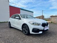 Usado BMW 118 Sport Line 150 CV (110 kW) 2020 Blanco Utilitario