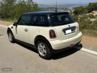 Usado Mini Cooper 123 CV (90 kW) 2011 Beige Utilitario