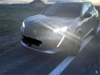 Usado Peugeot 2008 Allure 130 CV (95 kW) 2020 Gris / plata SUV