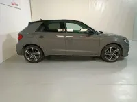 Usado Audi A1 Black Edition 116 CV (85 kW) 2025 Gris SUV