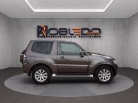 Usado Mitsubishi Montero Motion 200 CV (147 kW) 2012 Marrón SUV