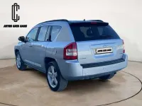 Usado Jeep Compass Limited 140 CV (102 kW) 2006 Gris SUV
