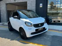 Usado Smart ForTwo Coupé 71 CV (52 kW) 2017 Blanco Coupe
