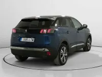 Usado Peugeot 3008 Allure 131 CV (96 kW) 2021 Azul SUV