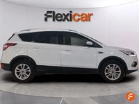 Usado Ford Kuga Trend 150 CV (110 kW) 2018 Blanco SUV