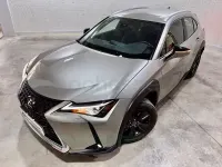 Usado Lexus UX Business Edition 184 CV (135 kW) 2022 Gris / plata SUV
