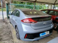 Usado Hyundai Ioniq 141 CV (103 kW) 2018 Azul Utilitario