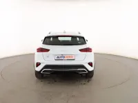 Usado Kia XCeed 140 CV (102 kW) 2024 Blanco SUV