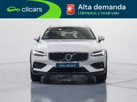 Usado Volvo V60 CC Pro 197 CV (144 kW) 2021 Blanco Familiar