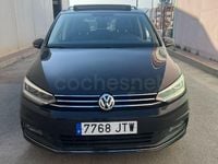 Usado VW Touran Advance 150 CV (110 kW) 2016 Granate Monovolumen