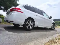 Usado Peugeot 308 SW Allure 120 CV (88 kW) 2016 Blanco Familiar