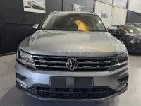 Usado VW Tiguan Allspace Advance 150 CV (110 kW) 2020 Gris / plata SUV