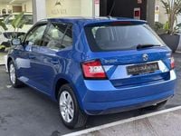 Usado Skoda Fabia Ambition 75 CV (55 kW) 2018 Azul Utilitario