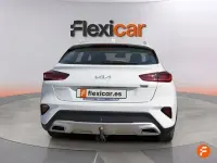 Usado Kia XCeed 120 CV (88 kW) 2022 Blanco SUV