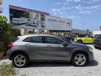 Usado Mercedes GLA200 Urban 136 CV (100 kW) 2014 Gris / plata SUV