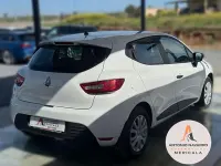 Usado Renault Clio LIMITED 90 CV (66 kW) 2019 Blanco Utilitario