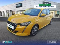 Usado Peugeot 208 Active 100 CV (73 kW) 2020 Amarillo Utilitario