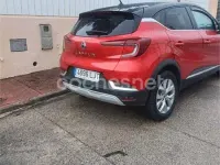 Usado Renault Captur Zen 115 CV (84 kW) 2020 Rojo SUV