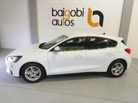 Usado Ford Focus Trend 120 CV (88 kW) 2022 Blanco Berlina