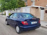 Usado Citroën Xsara 90 CV (66 kW) 2000 Azul Berlina