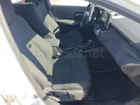 Usado Toyota Corolla Active 122 CV (89 kW) 2022 Blanco Familiar