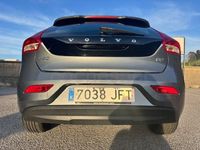 Usado Volvo V40 Kinetic 115 CV (84 kW) 2015 Gris / plata Berlina
