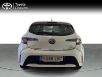 Usado Toyota Corolla Active 122 CV (89 kW) 2021 Blanco Berlina