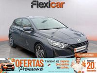 Usado Hyundai i20 84 CV (61 kW) 2024 Gris Utilitario