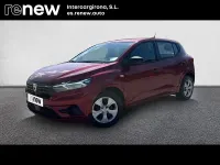 Usado Dacia Sandero Essentiel 91 CV (66 kW) 2024 Granate Berlina