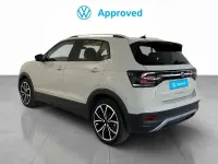 Usado VW T-Cross Sportline 110 CV (80 kW) 2023 Gris / plata SUV