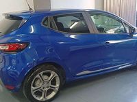 Usado Renault Clio GrandTour Zen 118 CV (86 kW) 2016 Azul Familiar