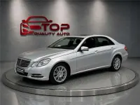 Usado Mercedes E220 Elegance 170 CV (125 kW) 2012 Gris Berlina