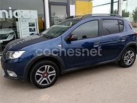 Usado Dacia Sandero Comfort 95 CV (69 kW) 2019 Azul Berlina