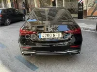Usado Mercedes C200 163 CV (119 kW) 2023 Negro Berlina