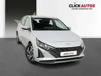 Usado Hyundai i20 79 CV (58 kW) 2025 Gris Utilitario
